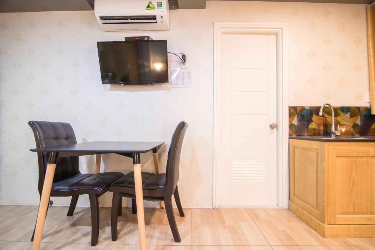 Reddoorz Plus Near Secc Ho-Chi-Minh-Stadt Exterior foto